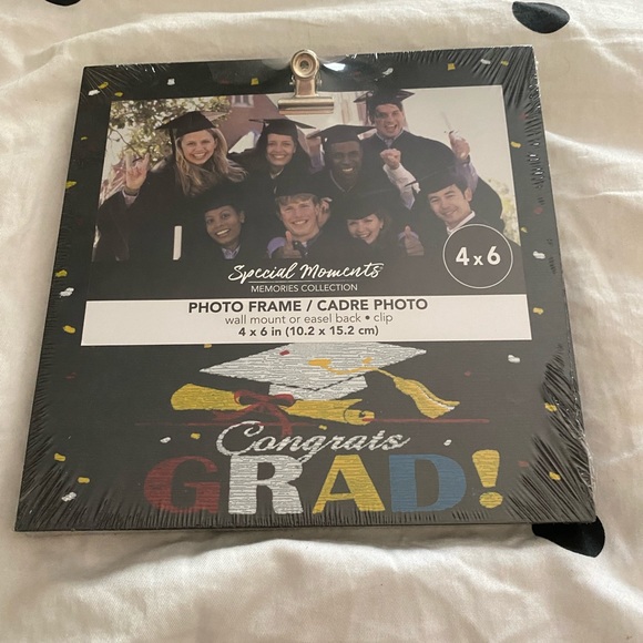 NWT 4x6 Grad Picture Frame - Picture 1 of 2